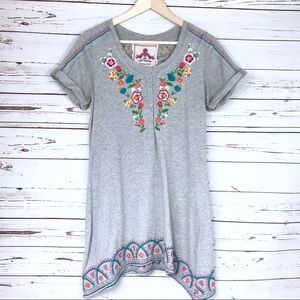 Johnny Was T-Shirt Dress W/Pointed Sides